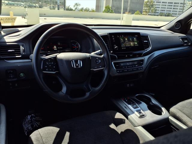 used 2022 Honda Pilot car, priced at $29,395