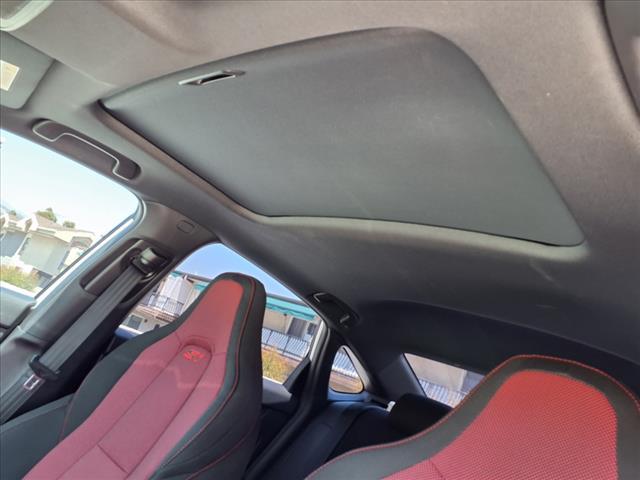used 2022 Honda Civic Si car, priced at $27,995
