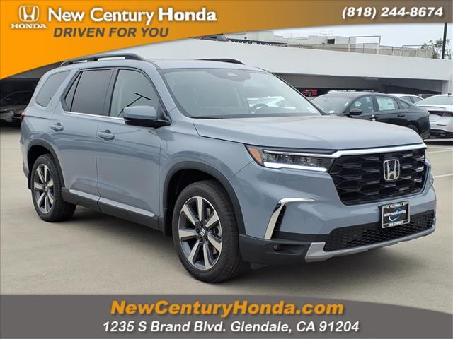 new 2025 Honda Pilot car, priced at $51,550