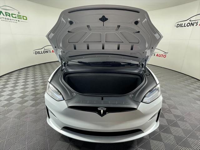 used 2022 Tesla Model X car, priced at $72,980