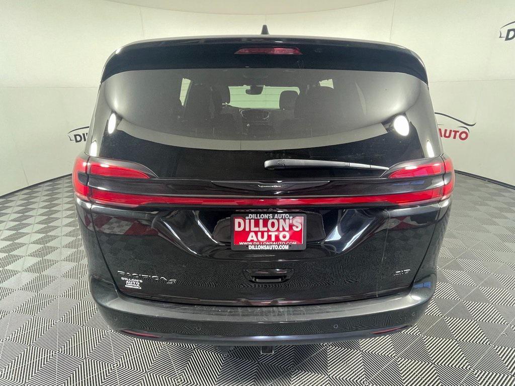 used 2021 Chrysler Pacifica car, priced at $23,980