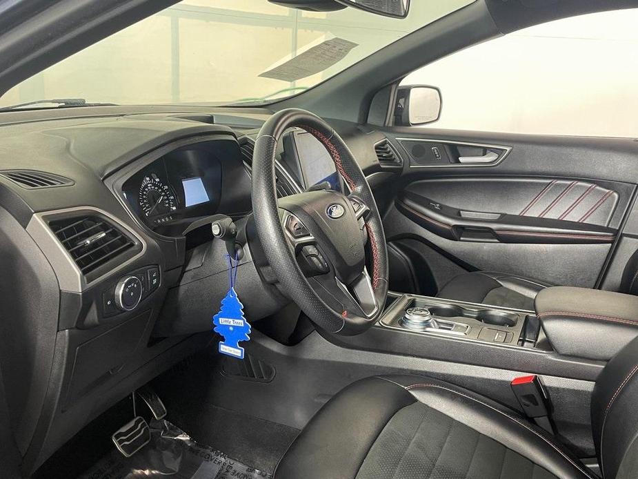 used 2022 Ford Edge car, priced at $29,000