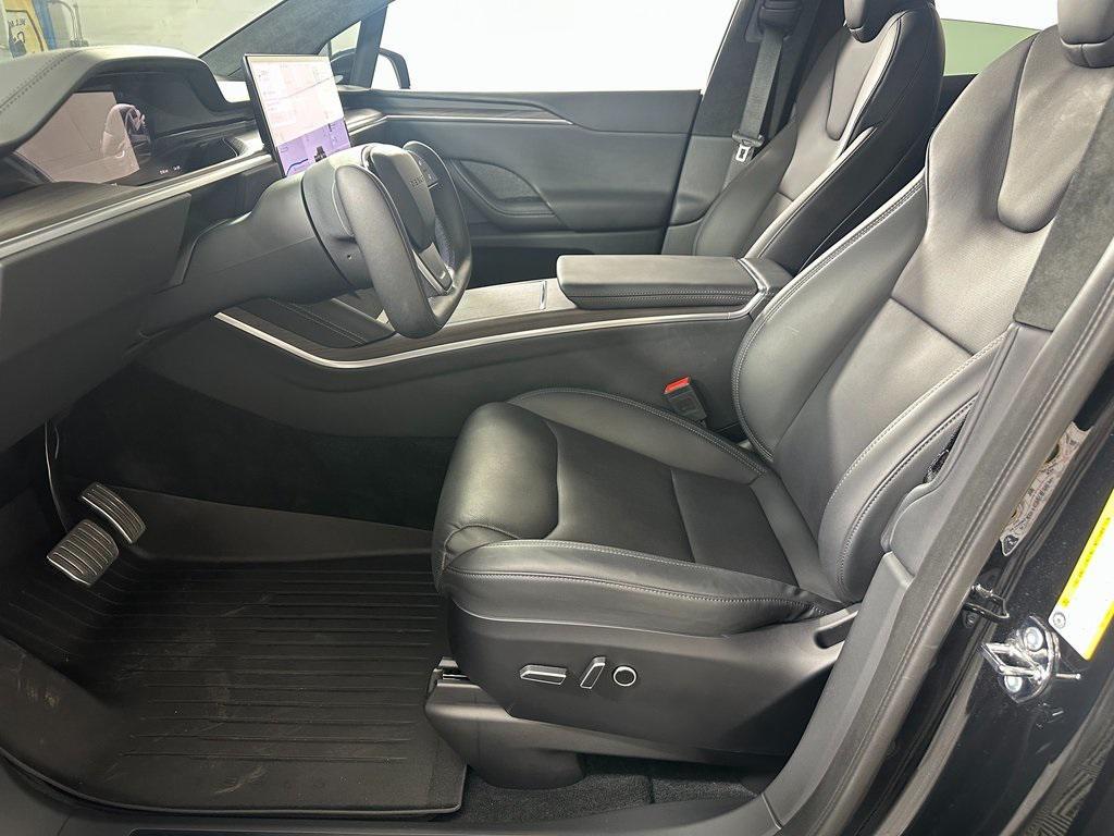 used 2025 Tesla Model X car, priced at $75,980