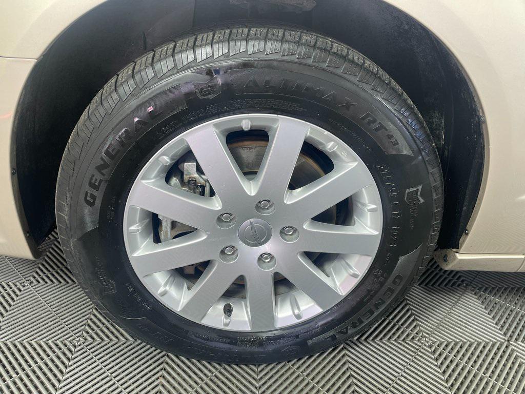 used 2016 Chrysler Town & Country car, priced at $9,980