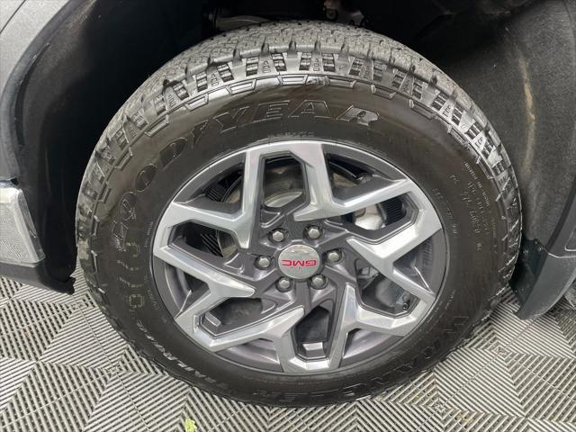 used 2023 GMC Sierra 1500 car, priced at $50,980
