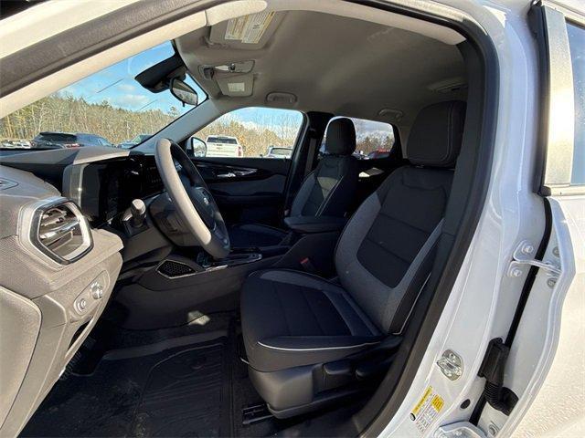 new 2025 Chevrolet TrailBlazer car, priced at $27,240