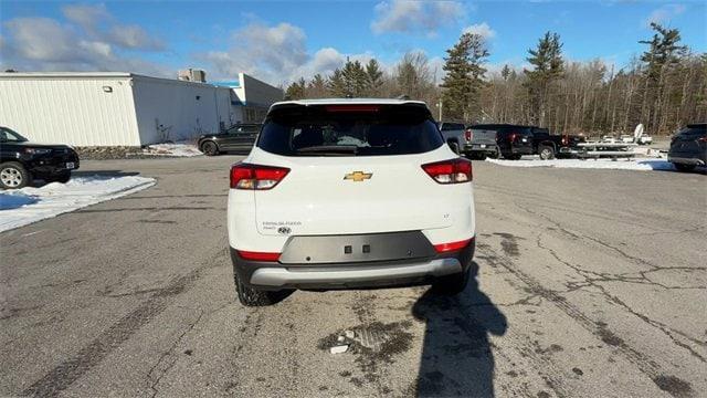 new 2025 Chevrolet TrailBlazer car, priced at $27,240