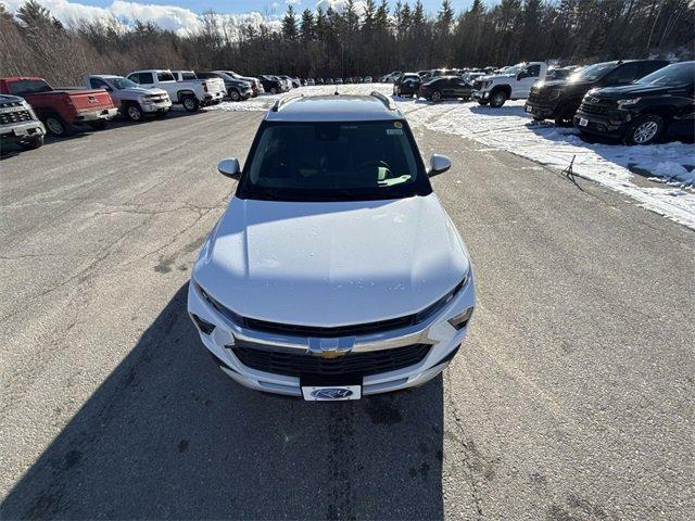 new 2025 Chevrolet TrailBlazer car, priced at $27,240