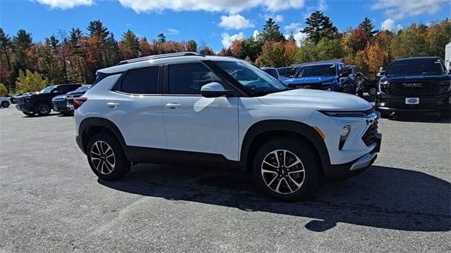 new 2026 Chevrolet TrailBlazer car, priced at $27,155
