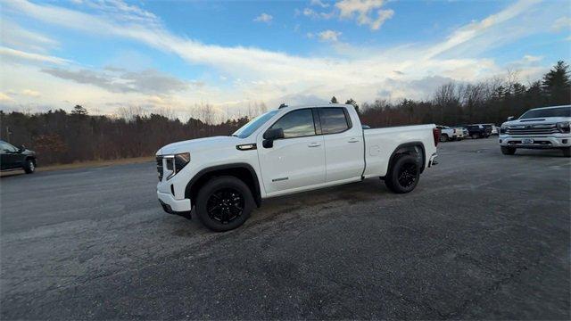 new 2025 GMC Sierra 1500 car, priced at $48,045