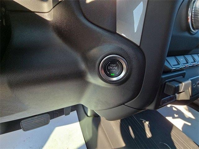 new 2024 GMC Sierra 1500 car, priced at $46,285