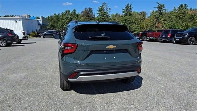new 2025 Chevrolet Trax car, priced at $23,990