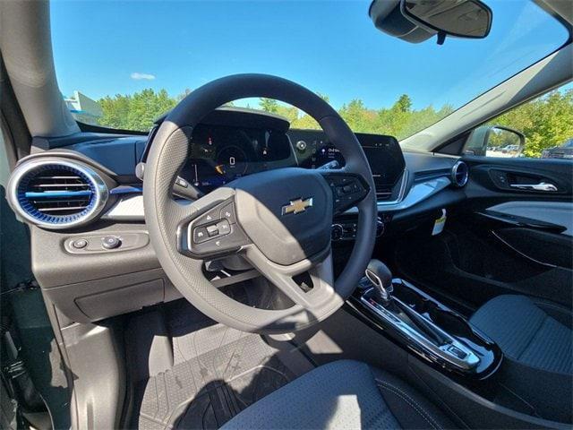 new 2025 Chevrolet Trax car, priced at $23,990