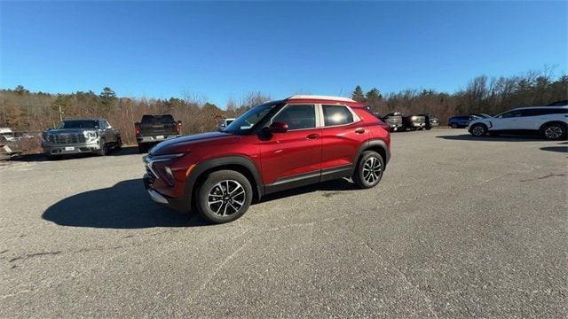 new 2025 Chevrolet TrailBlazer car, priced at $27,510