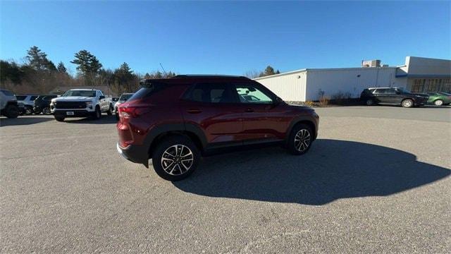 new 2025 Chevrolet TrailBlazer car, priced at $27,510