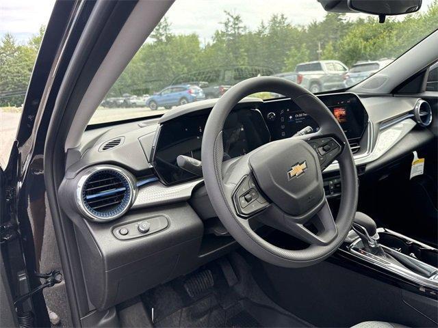 new 2025 Chevrolet Trax car, priced at $22,990