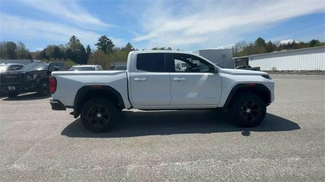 new 2024 GMC Canyon car, priced at $34,095