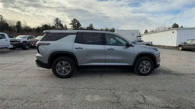 new 2024 Chevrolet Traverse car, priced at $44,395