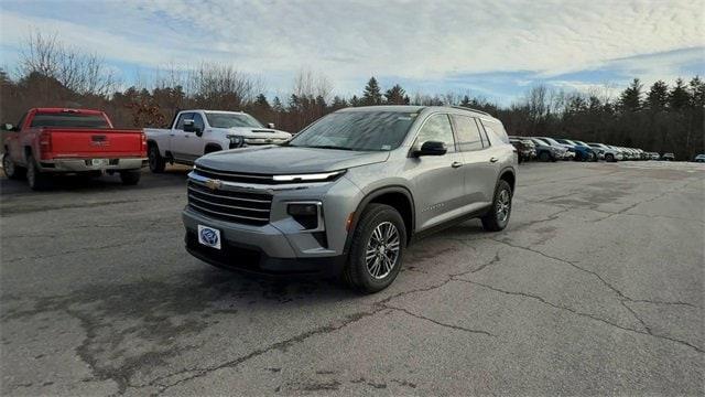 new 2024 Chevrolet Traverse car, priced at $44,395