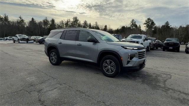 new 2024 Chevrolet Traverse car, priced at $44,395