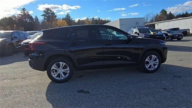 new 2026 Chevrolet Trax car, priced at $22,260