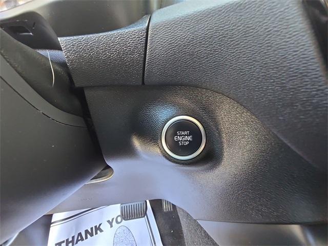 used 2022 Volvo XC40 car, priced at $18,499