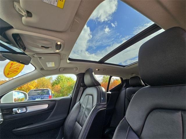 used 2022 Volvo XC40 car, priced at $18,499