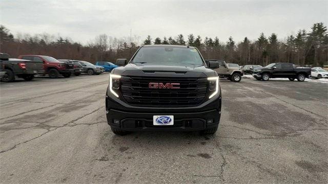 new 2025 GMC Sierra 1500 car, priced at $53,640