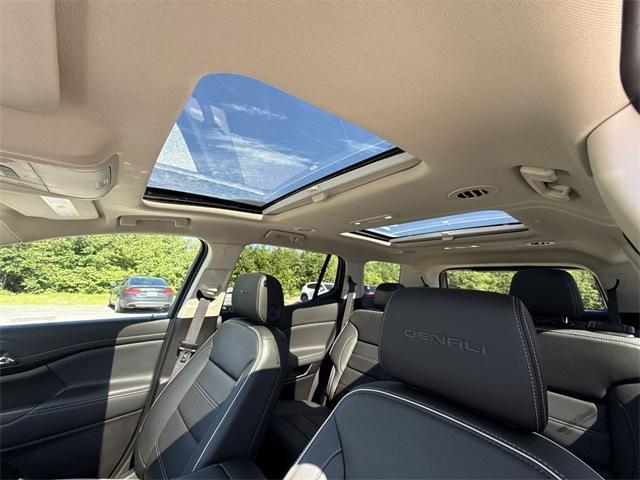 used 2023 GMC Acadia car, priced at $41,999