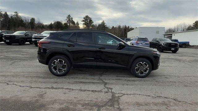 new 2025 Chevrolet Trax car, priced at $24,120