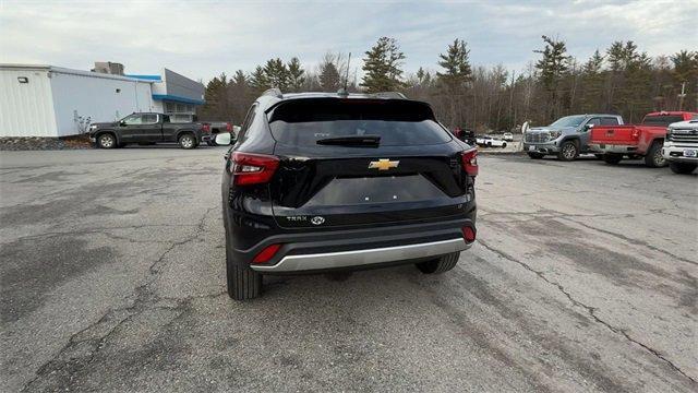 new 2025 Chevrolet Trax car, priced at $24,120