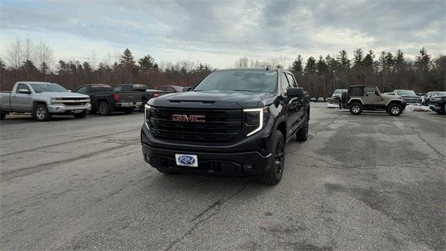 new 2025 GMC Sierra 1500 car, priced at $53,640