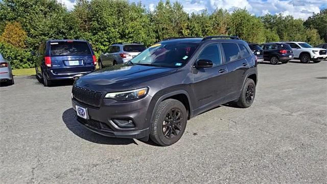 used 2023 Jeep Cherokee car, priced at $22,691