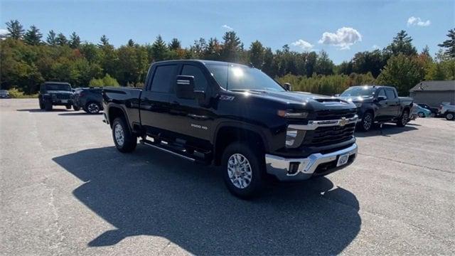 new 2025 Chevrolet Silverado 3500 car, priced at $72,300