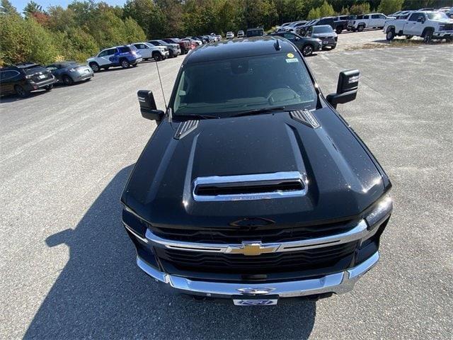 new 2025 Chevrolet Silverado 3500 car, priced at $72,300