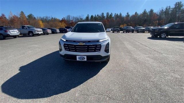 new 2025 Chevrolet Equinox car, priced at $30,275