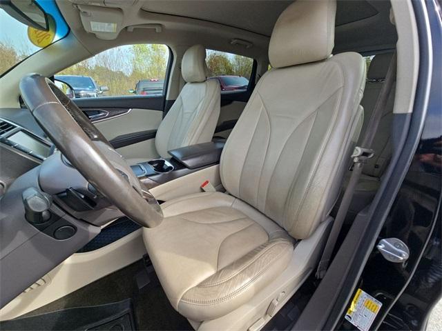used 2016 Lincoln MKX car, priced at $15,499