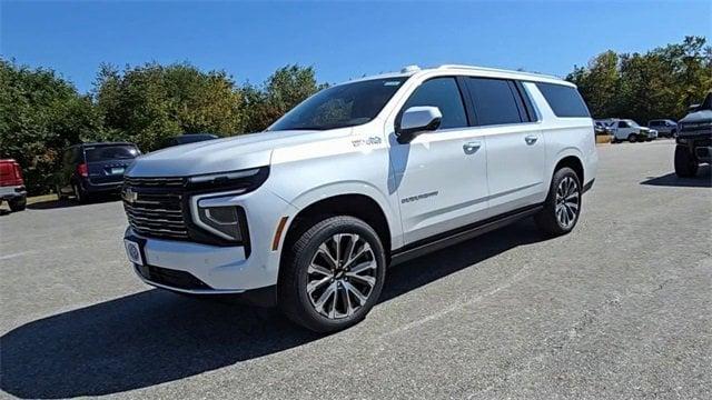 new 2025 Chevrolet Suburban car, priced at $86,120