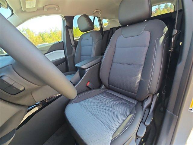 new 2025 Chevrolet Trax car, priced at $25,260