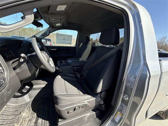new 2025 GMC Sierra 1500 car, priced at $40,595