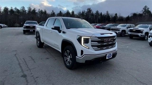 new 2024 GMC Sierra 1500 car, priced at $49,445