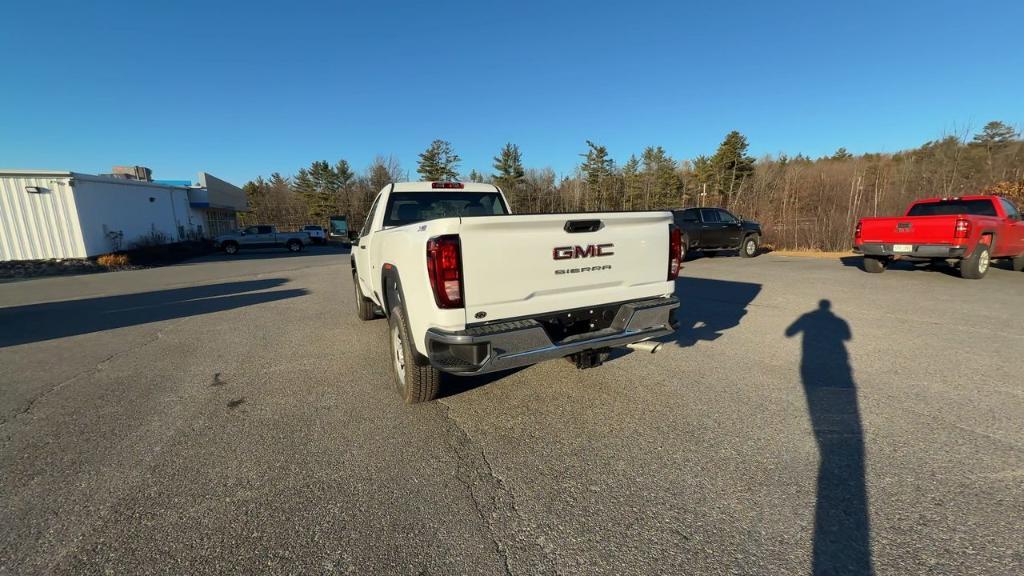 new 2025 GMC Sierra 3500 car, priced at $57,675