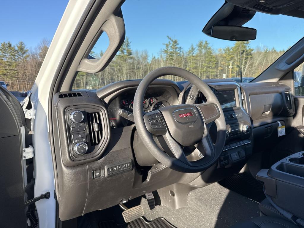 new 2025 GMC Sierra 3500 car, priced at $57,675