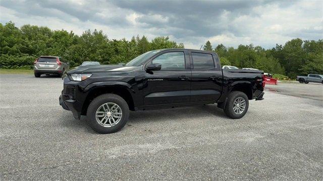 new 2025 Chevrolet Colorado car, priced at $36,045