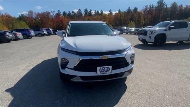 new 2025 Chevrolet Blazer car, priced at $33,770