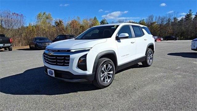 new 2026 Chevrolet Equinox car, priced at $30,820