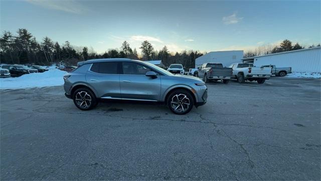 used 2024 Chevrolet Equinox EV car, priced at $37,999