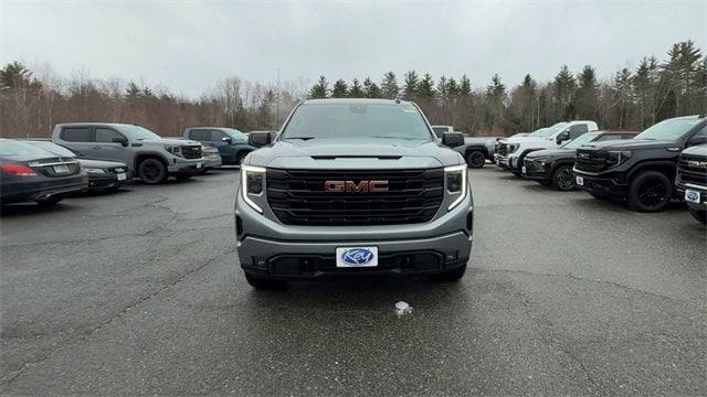 new 2025 GMC Sierra 1500 car, priced at $53,640