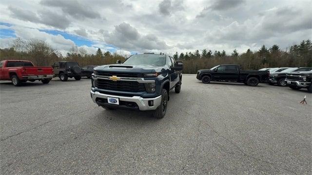 new 2025 Chevrolet Silverado 3500 car, priced at $58,120