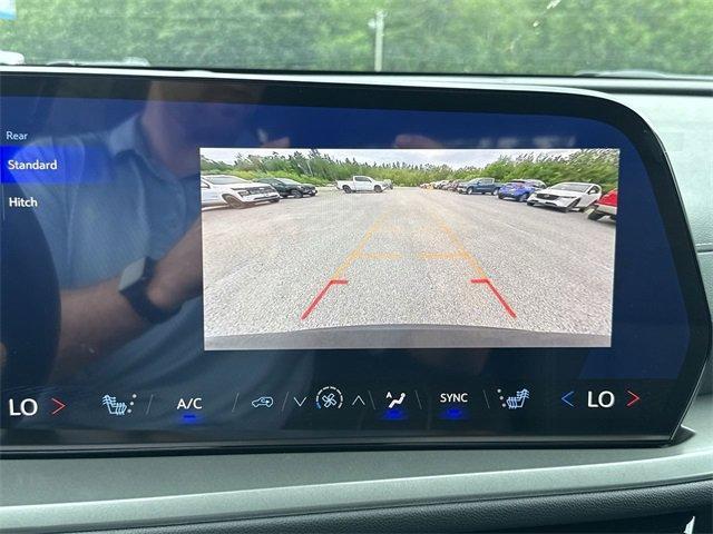 new 2025 Chevrolet Traverse car, priced at $44,320